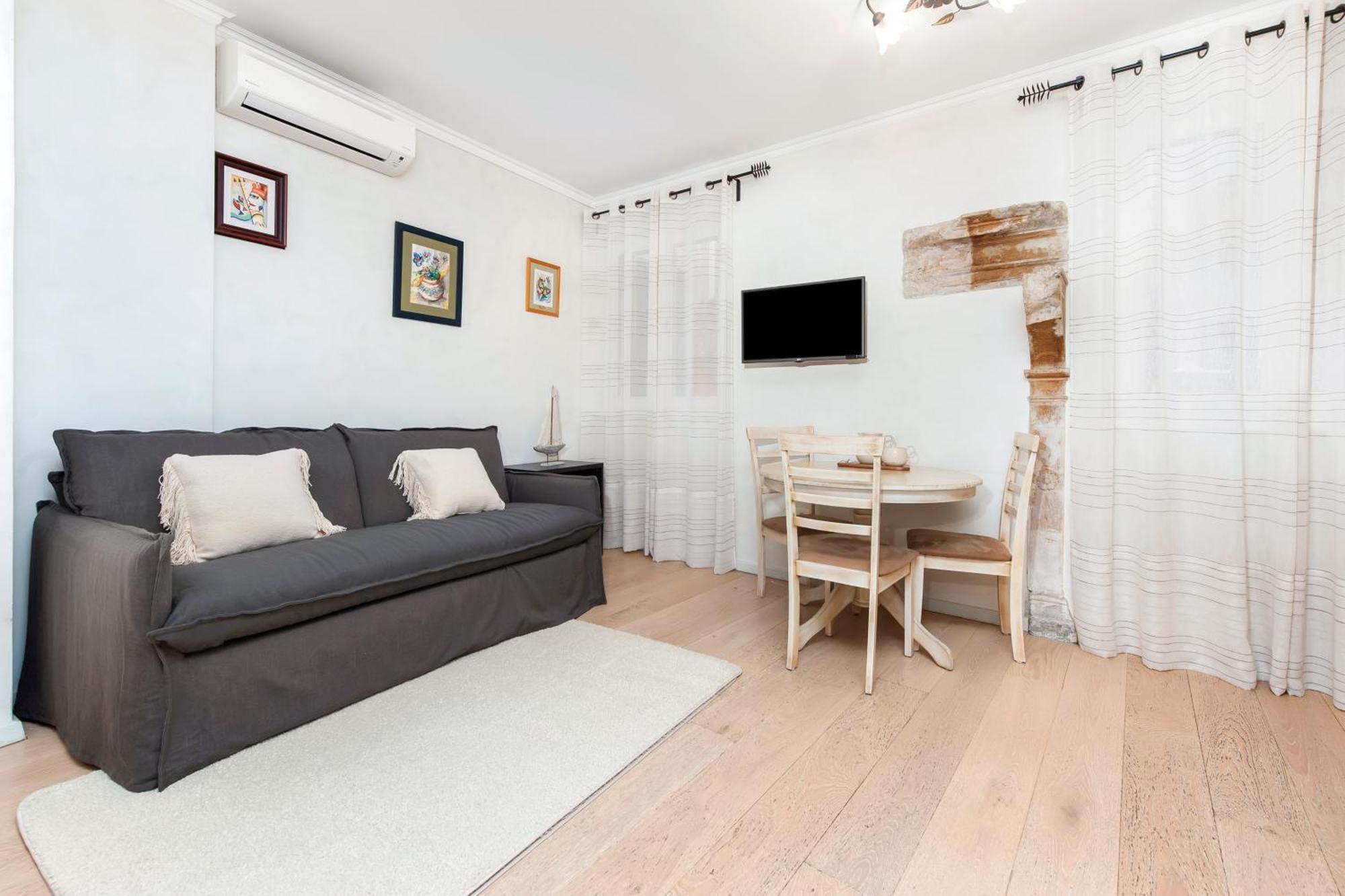 Ferienwohnung Casa Matteotti Rovinj Exterior foto